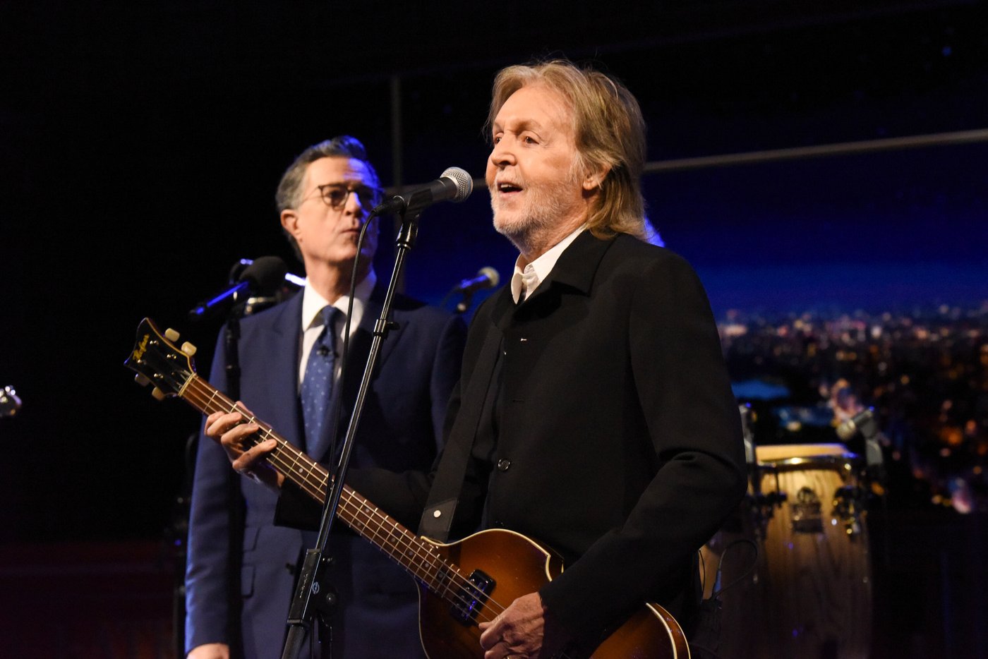Paul McCartney helps Stephen Colbert say goodbye to 'The Late Show' in ambitious final show | iNFOnews.ca