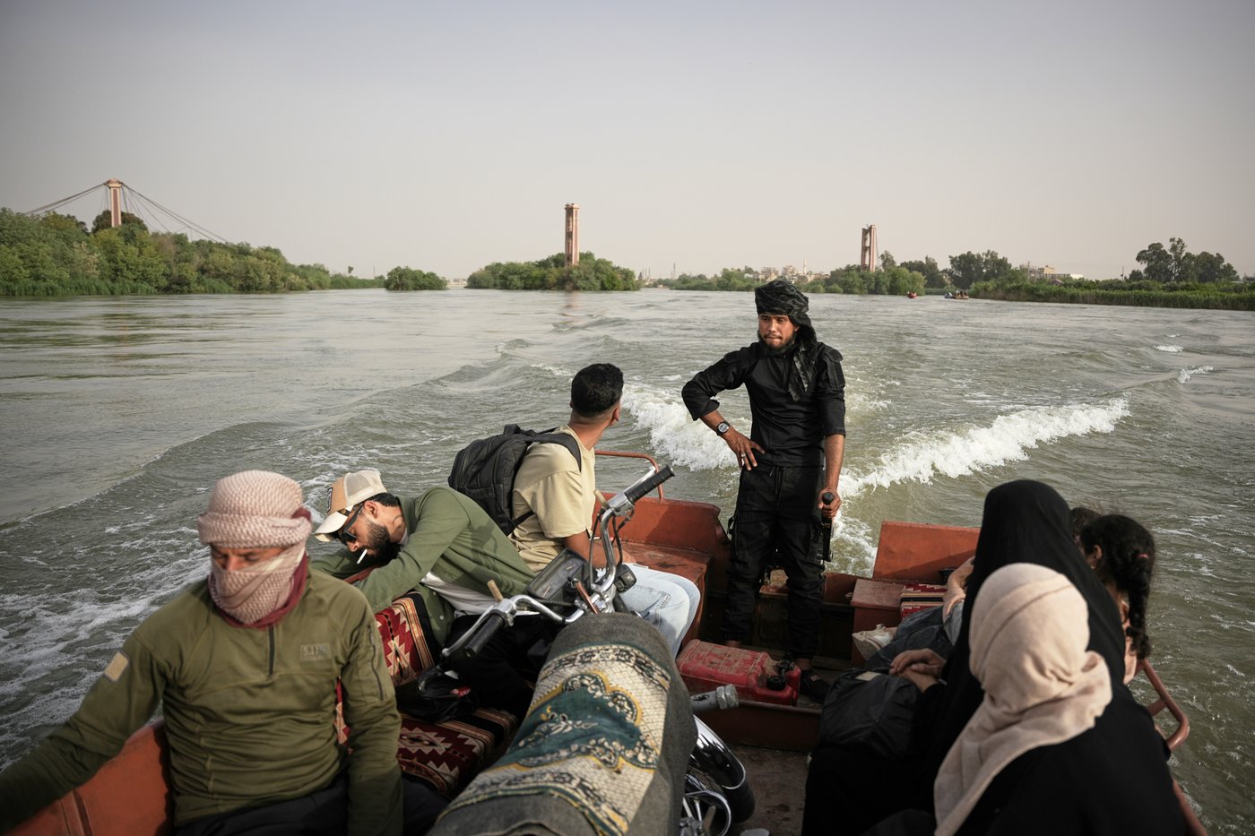 Photos of rare Euphrates River floods in Syria | iNFOnews.ca