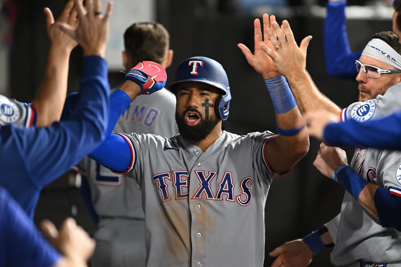 Corey Seager sparks offense as Rangers rout White Sox 11-2 to grab AL West lead | iNFOnews.ca Corey Seager sparks offense as Rangers rout White Sox 11-2 to grab AL West lead | iNFOnews.ca