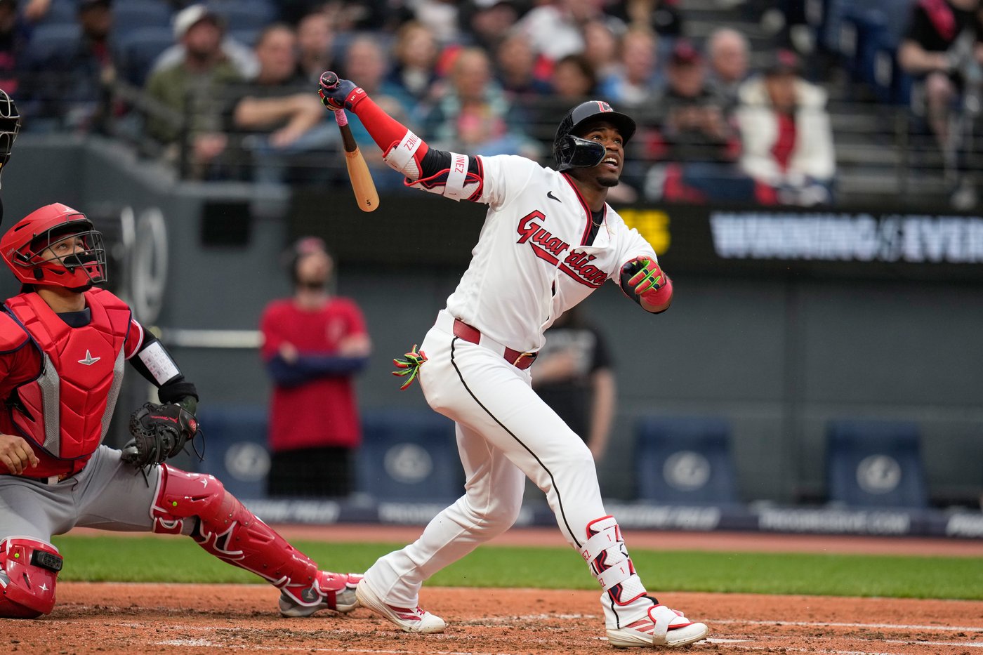 Angel Martinez homers, Guardians strike out 13 and top Angels 3-2 to continue home dominance of LA | iNFOnews.ca