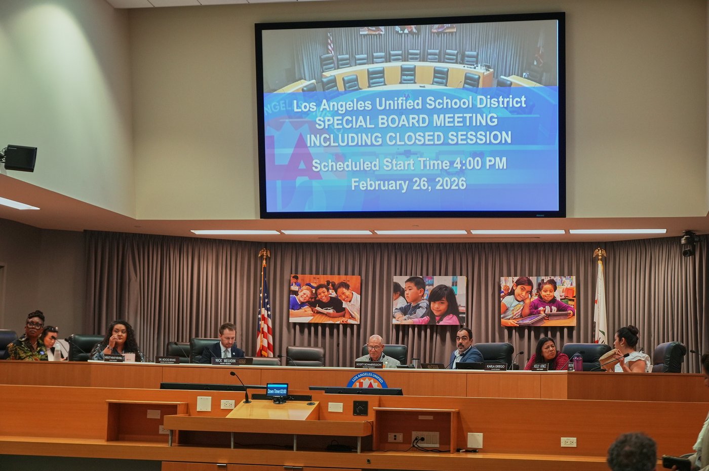 Los Angeles school superintendent placed on paid leave during federal probe | iNFOnews.ca Los Angeles school superintendent placed on paid leave during federal probe | iNFOnews.ca