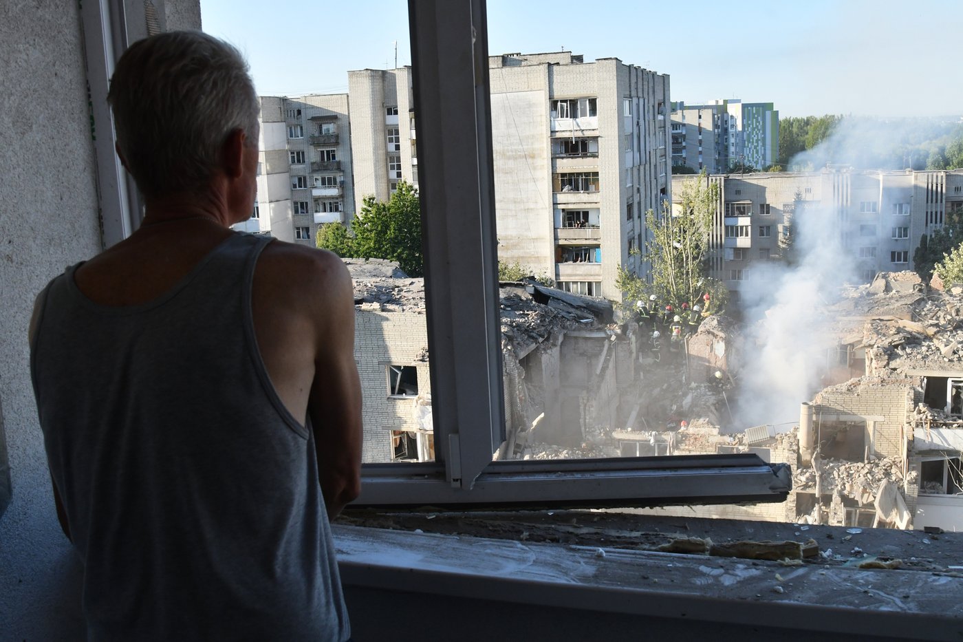 Russian strikes across Ukraine kill 10 and NATO scrambles jets after a missile falls in Poland | iNFOnews.ca Russian strikes across Ukraine kill 10 and NATO scrambles jets after a missile falls in Poland | iNFOnews.ca