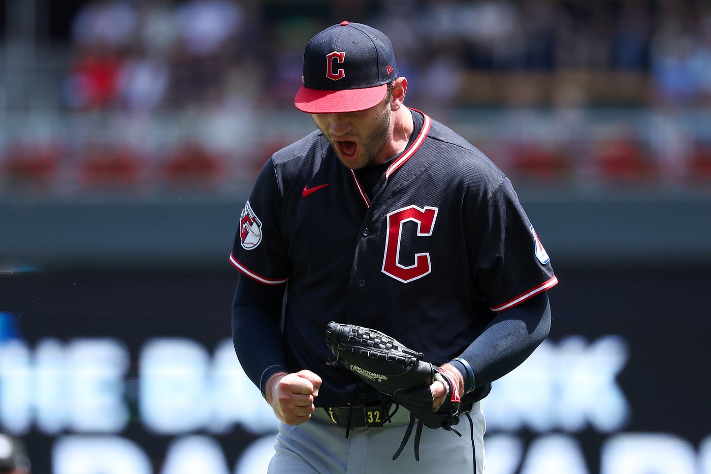 Gavin Williams throws seven strong innings, three Guardians homer in 5-2 victory over Twins | iNFOnews.ca