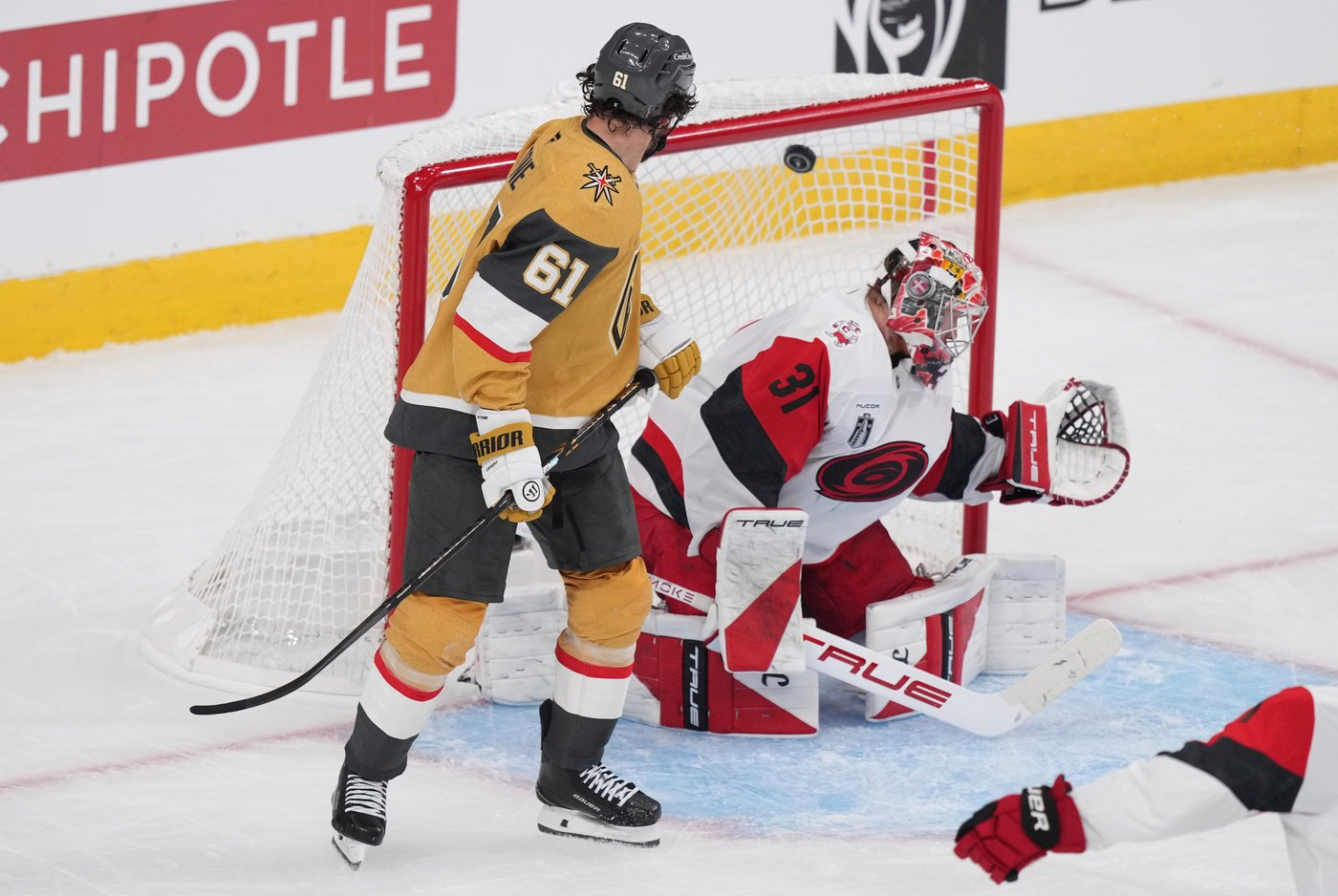 Carolina trails Vegas in the Stanley Cup Final and has a big decision to make for Game 4 | iNFOnews.ca