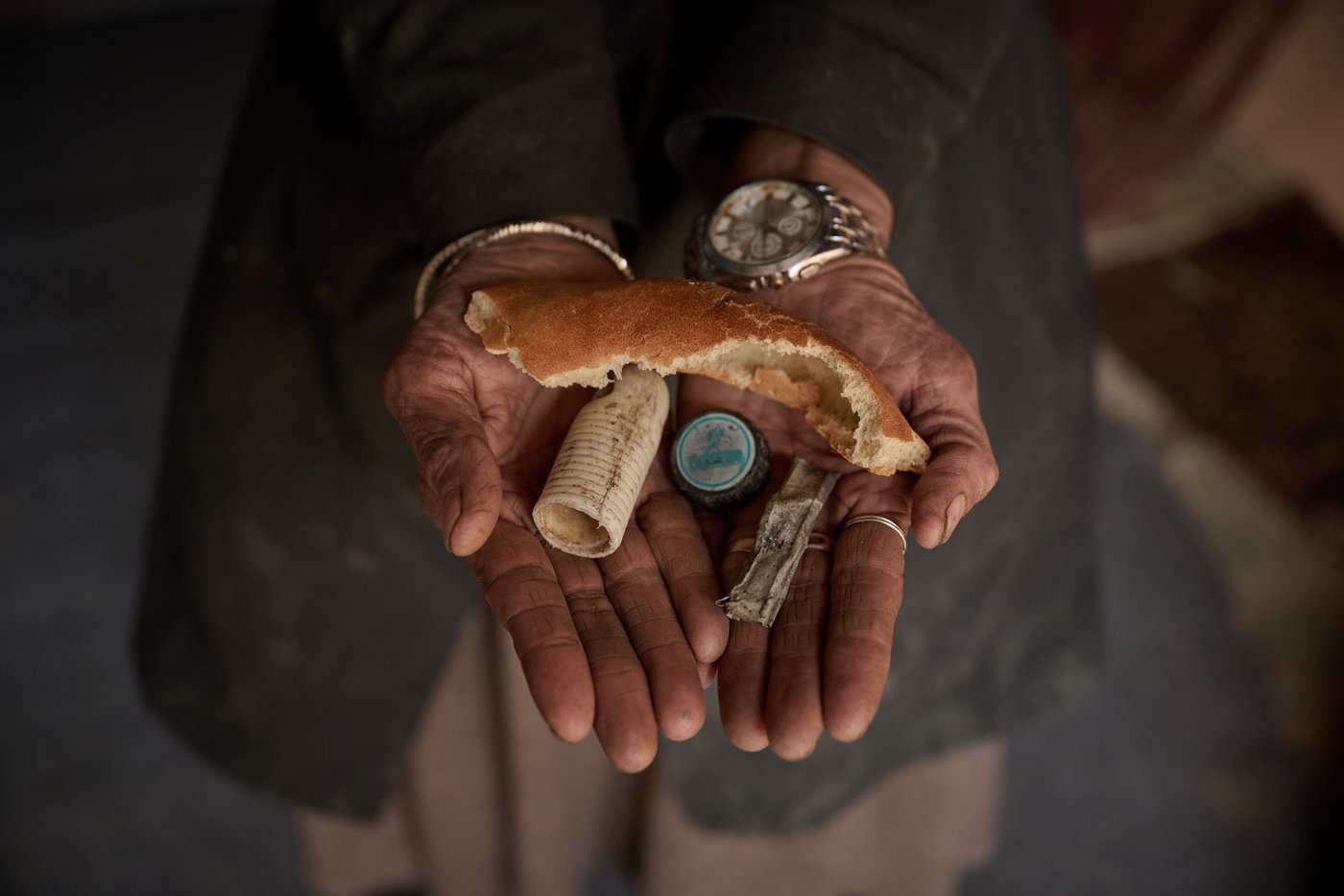 One woman's struggle to survive, 5 years after the Taliban took Kabul, in photos | iNFOnews.ca