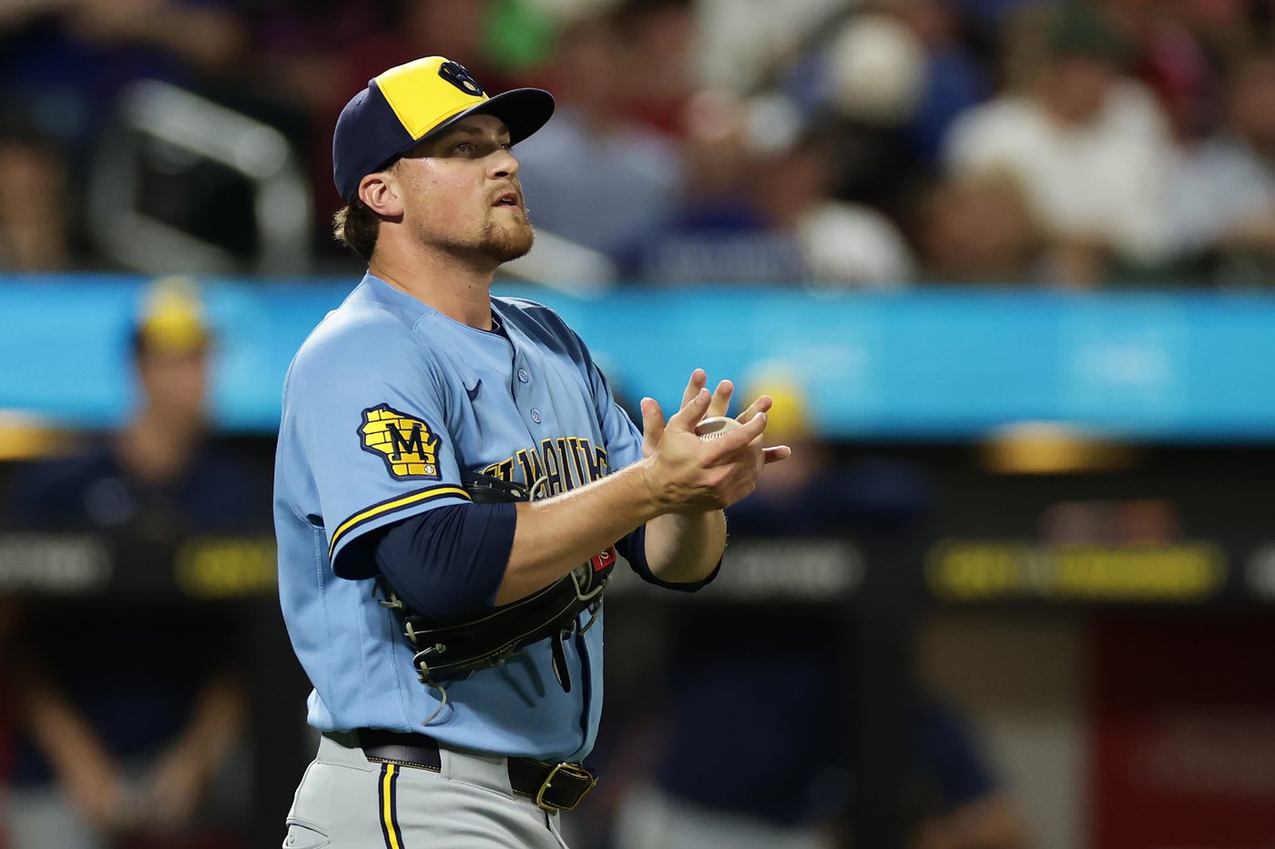 Brewers manager Pat Murphy benches rookie Cooper Pratt in 10-inning loss to Mets | iNFOnews.ca