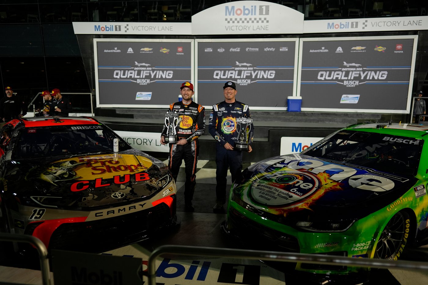 Kyle Busch grabs Daytona 500 pole, chasing a win that has eluded him for 20 starts | iNFOnews.ca