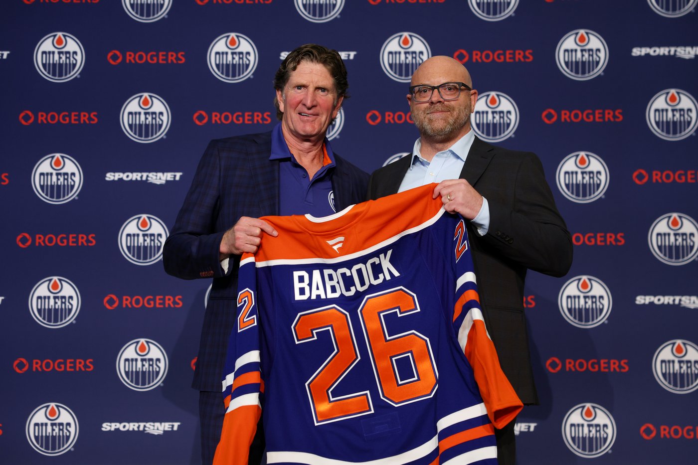 Edmonton Oilers name Mike Babcock as head coach after hire cleared by NHL | iNFOnews.ca