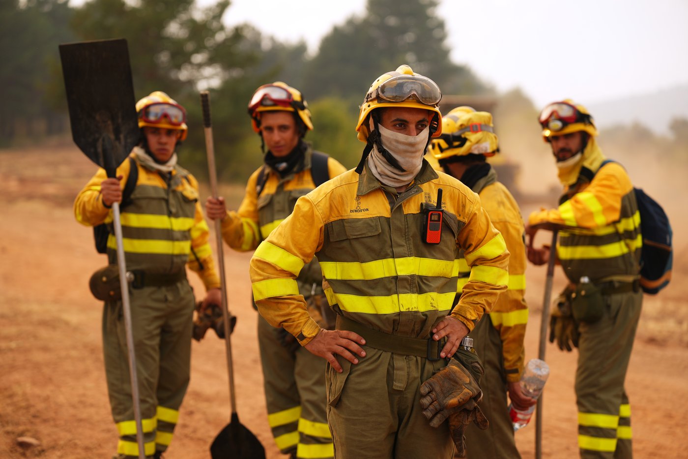 Firefighters battle one of Spain's biggest-ever wildfires during heat wave across the Mediterranean | iNFOnews.ca Firefighters battle one of Spain's biggest-ever wildfires during heat wave across the Mediterranean | iNFOnews.ca