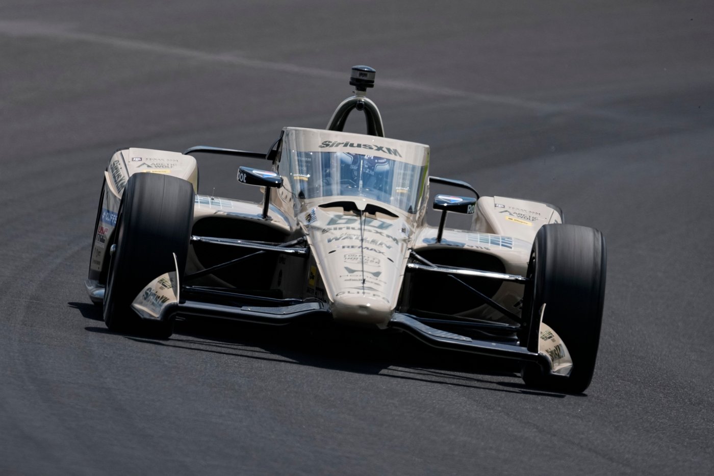 Alex Palou starts his Indianapolis 500 title from the pole after taking the top spot in qualifying | iNFOnews.ca