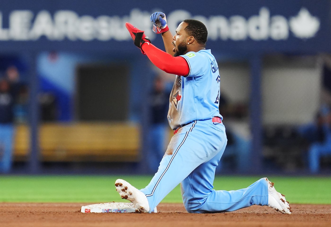 Blue Jays rally comes up short vs. Rays a year after Toronto led MLB in comeback wins | iNFOnews.ca