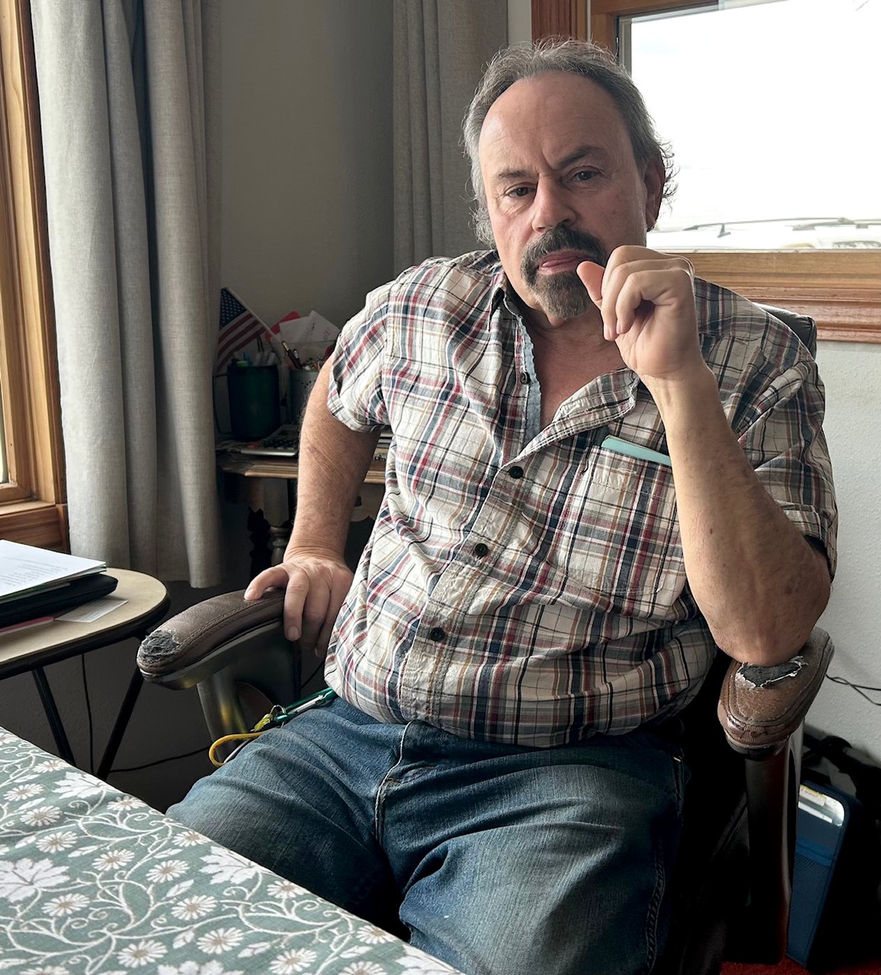 'It's ridiculous': U.S. closing historic Border Road to Canadian traffic | iNFOnews.ca