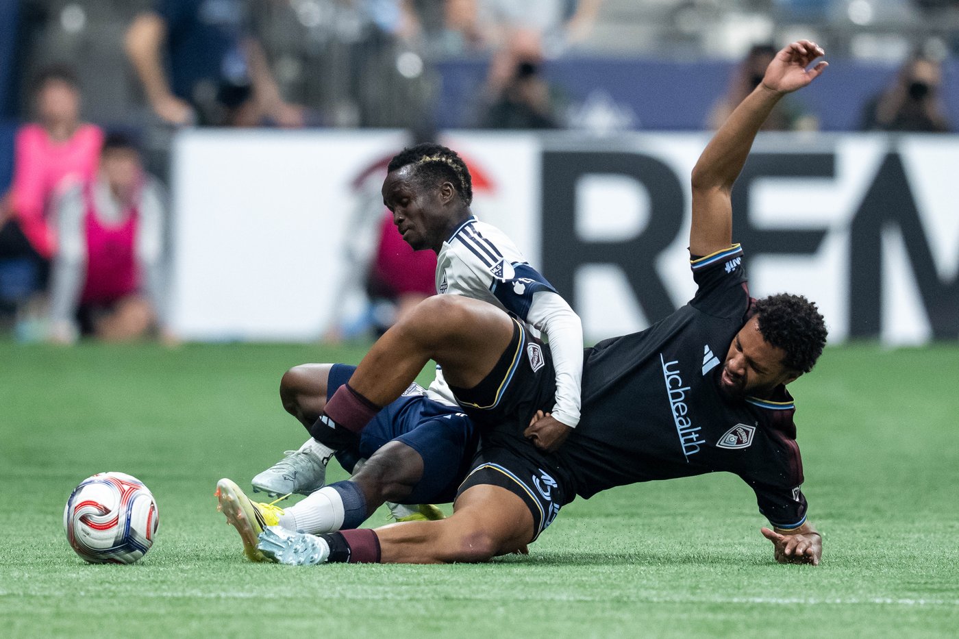 White scores twice, Vancouver Whitecaps beat Colorado Rapids 3-1 | iNFOnews.ca