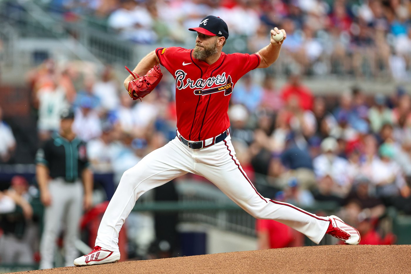 Pfaadt throws 7 innings in the Diamondbacks' 2-0 victory over the Braves | iNFOnews.ca