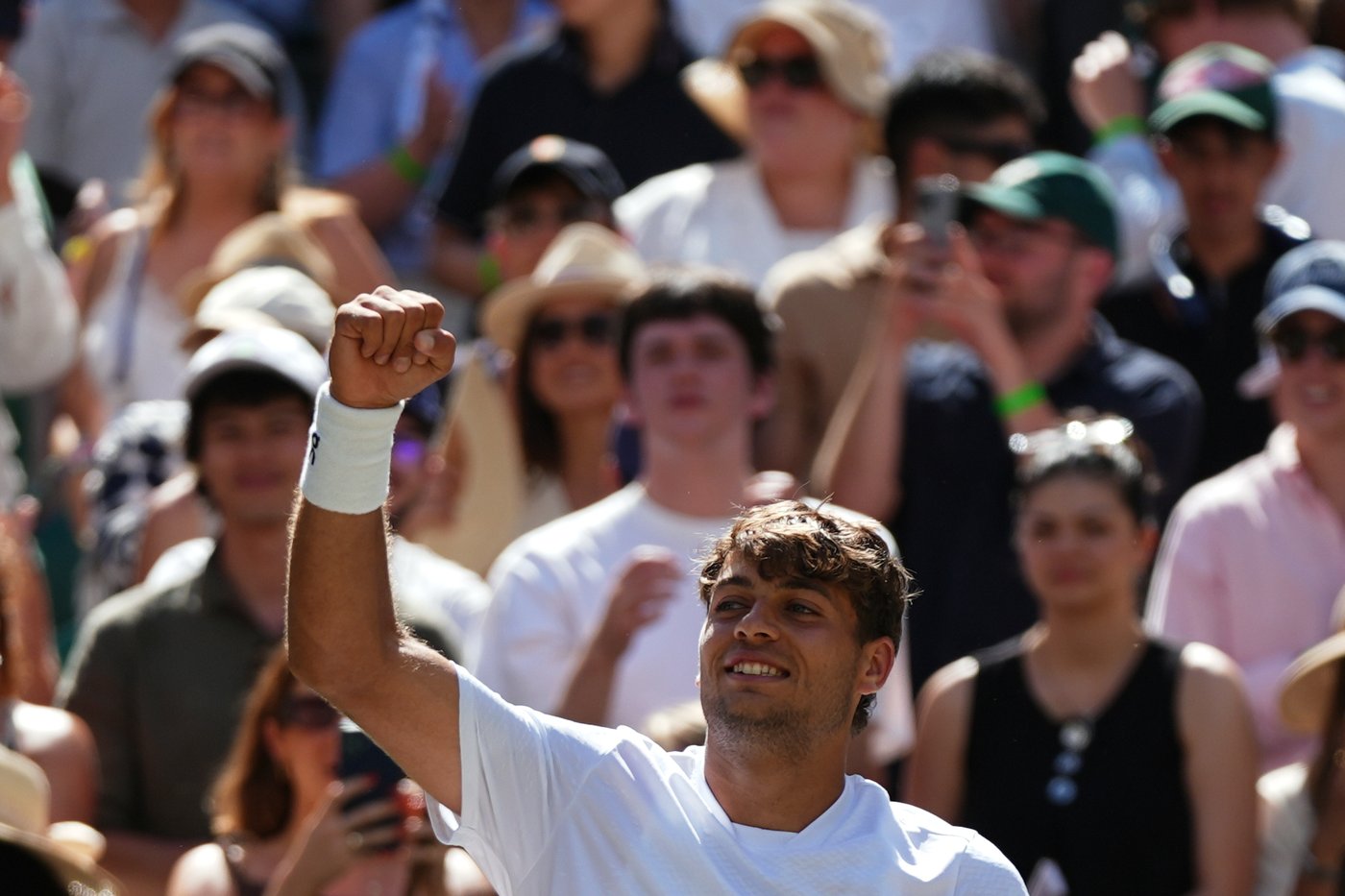 Cobolli performs Ronaldo celebration as Paolini wins before Federer on Italy's big day at Wimbledon | iNFOnews.ca