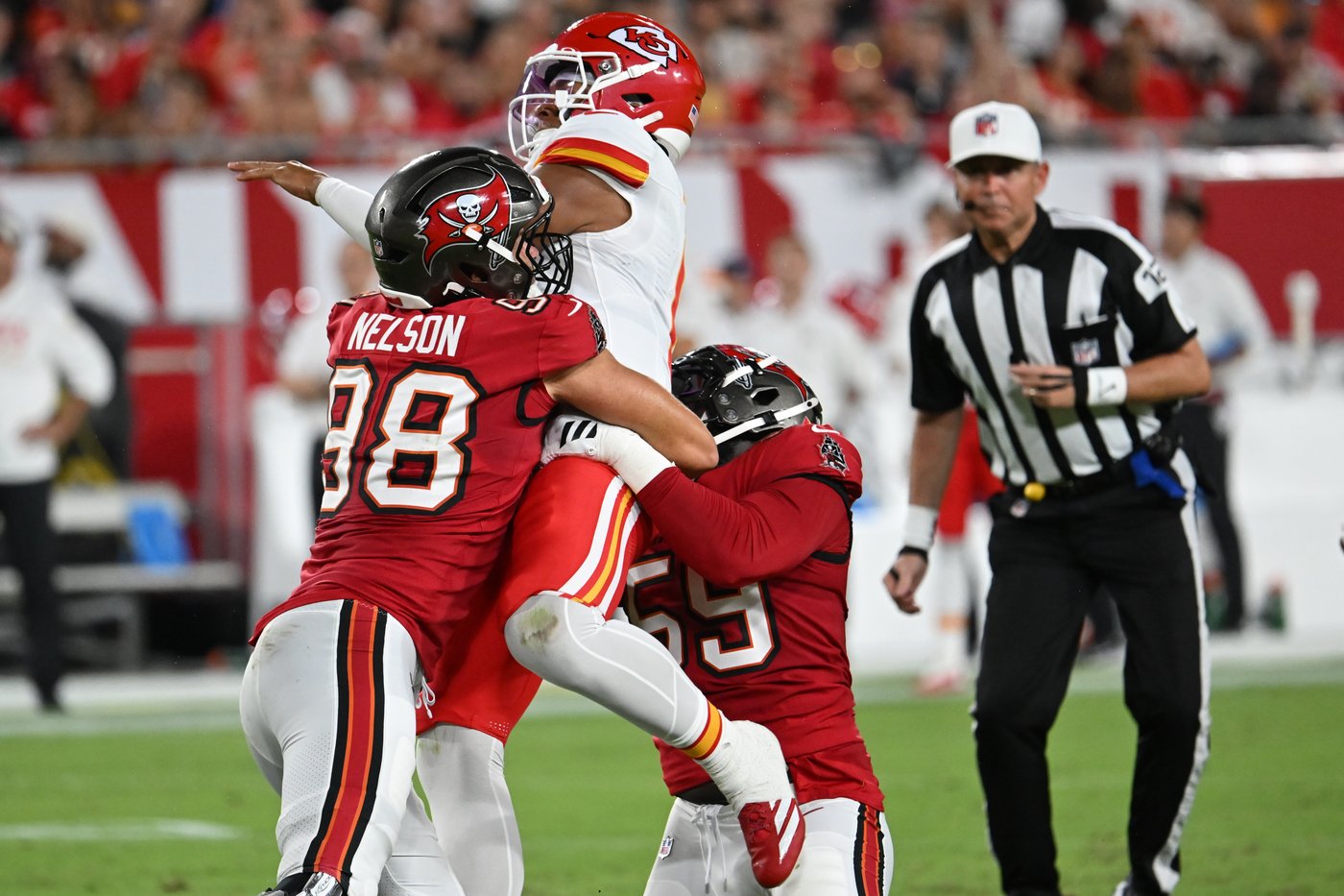Chiefs' Butker kicks 69-yard field goal, but has late misses as Daniels rallies Bucs to 16-15 win | iNFOnews.ca Chiefs' Butker kicks 69-yard field goal, but has late misses as Daniels rallies Bucs to 16-15 win | iNFOnews.ca