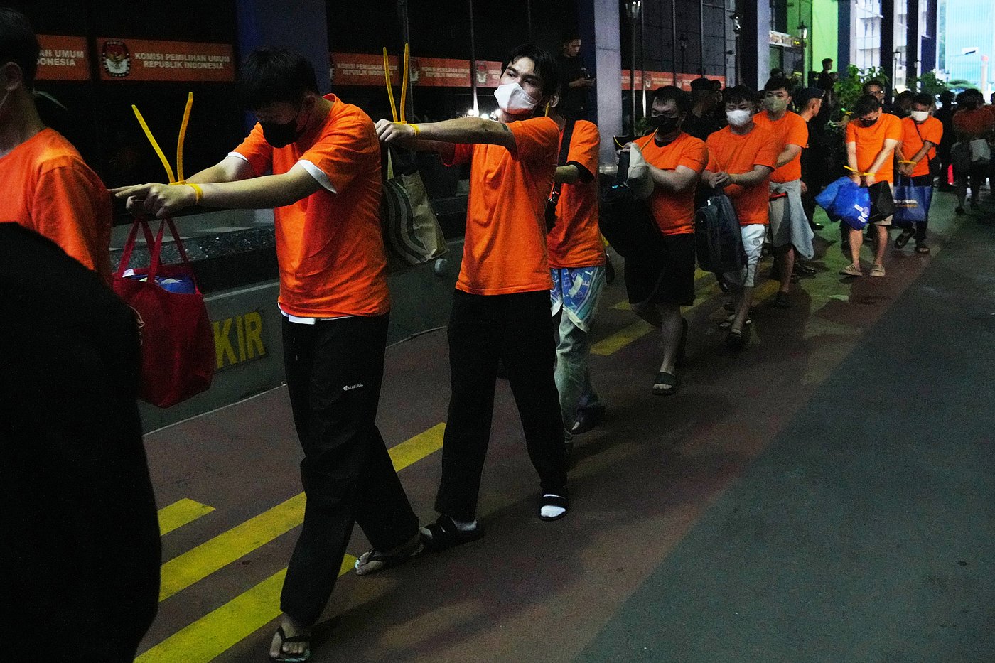 Indonesian police arrest 321 foreigners in an operation to crack down on banned online gambling | iNFOnews.ca
