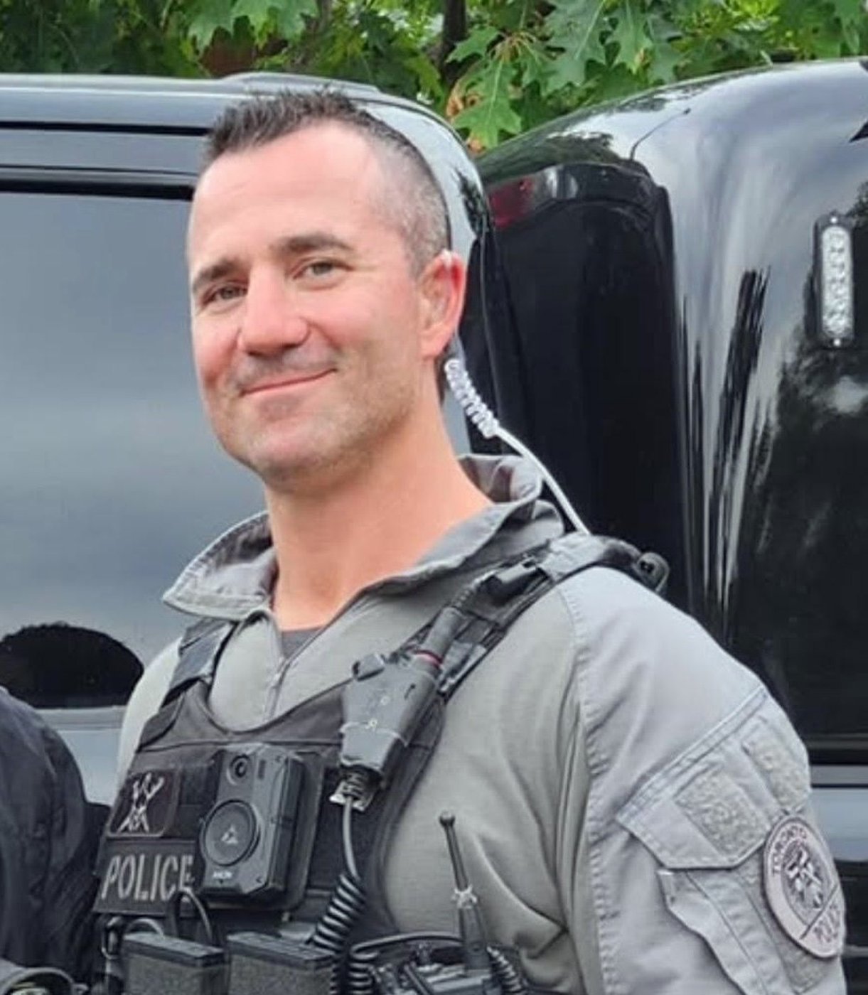 Toronto officer killed during police raid was 'loved by everyone,' mourners told | iNFOnews.ca