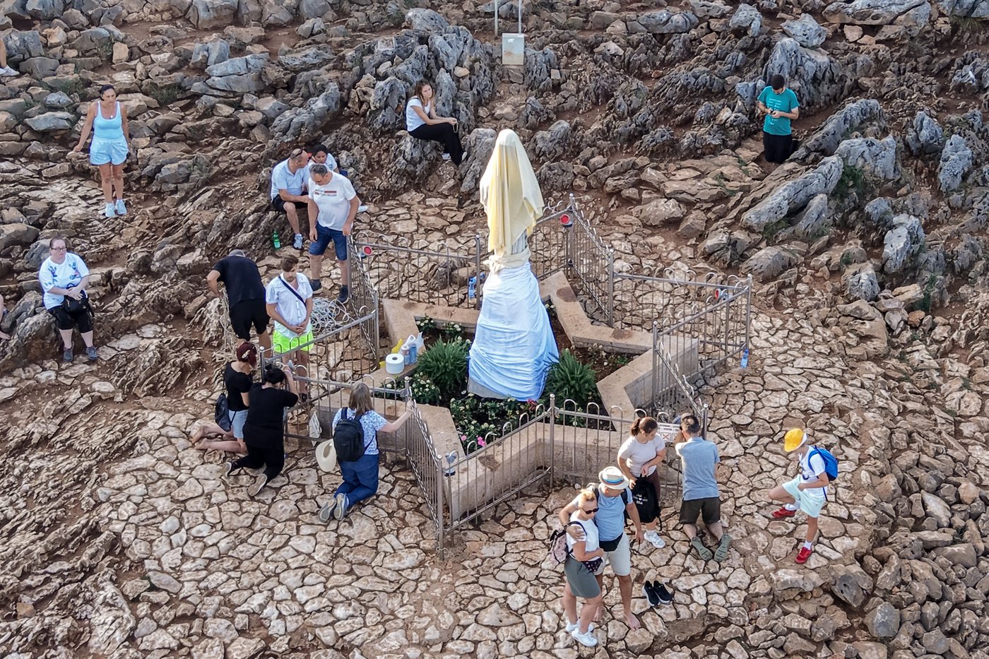 Bosnian authorities investigate desecration and fire damage at Medjugorje Virgin Mary shrine | iNFOnews.ca