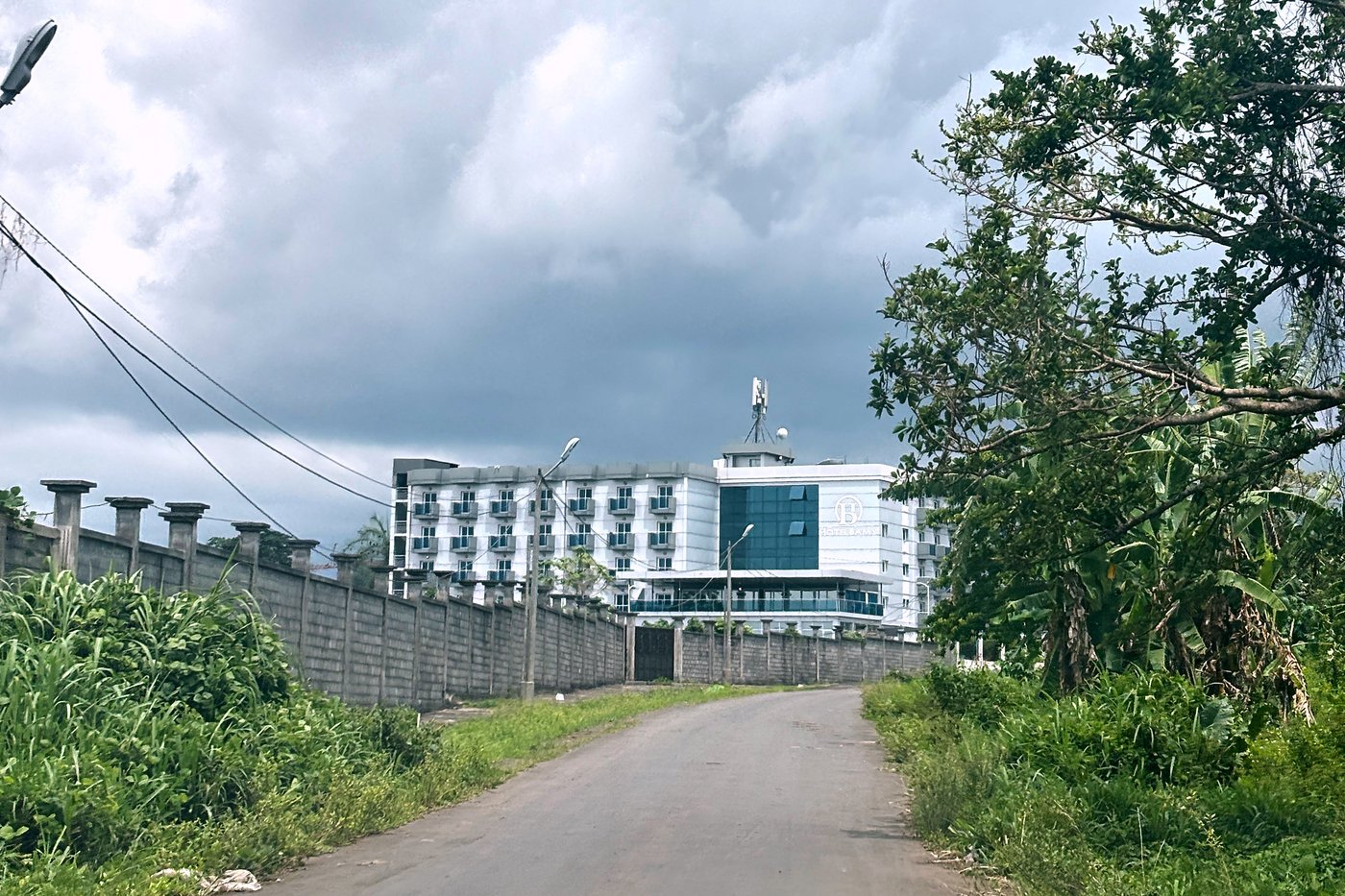 Deportees who refused to exit a US flight in Liberia are sent to Equatorial Guinea | iNFOnews.ca Deportees who refused to exit a US flight in Liberia are sent to Equatorial Guinea | iNFOnews.ca
