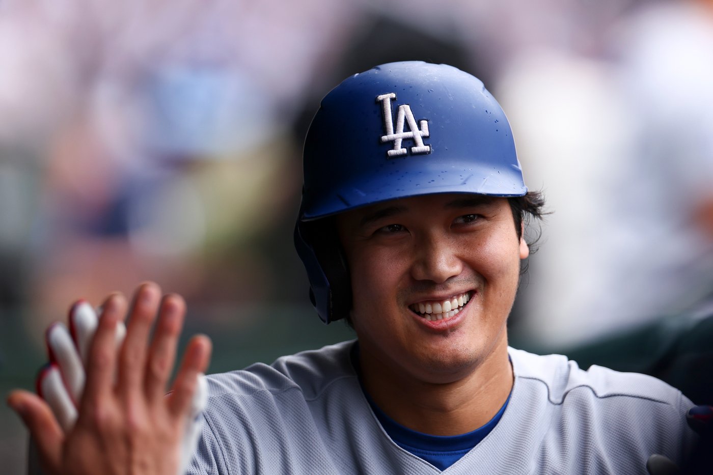 Crow-Armstrong goes deep twice as the Cubs sweep Ohtani and the Dodgers with a wild 7-6 win | iNFOnews.ca