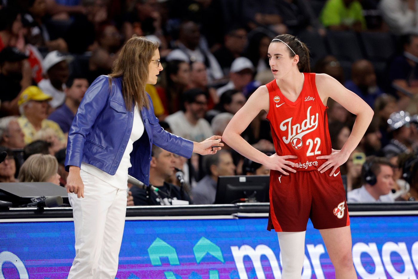 More whistles, more points: How the WNBA’s new officiating focus is reshaping games | iNFOnews.ca