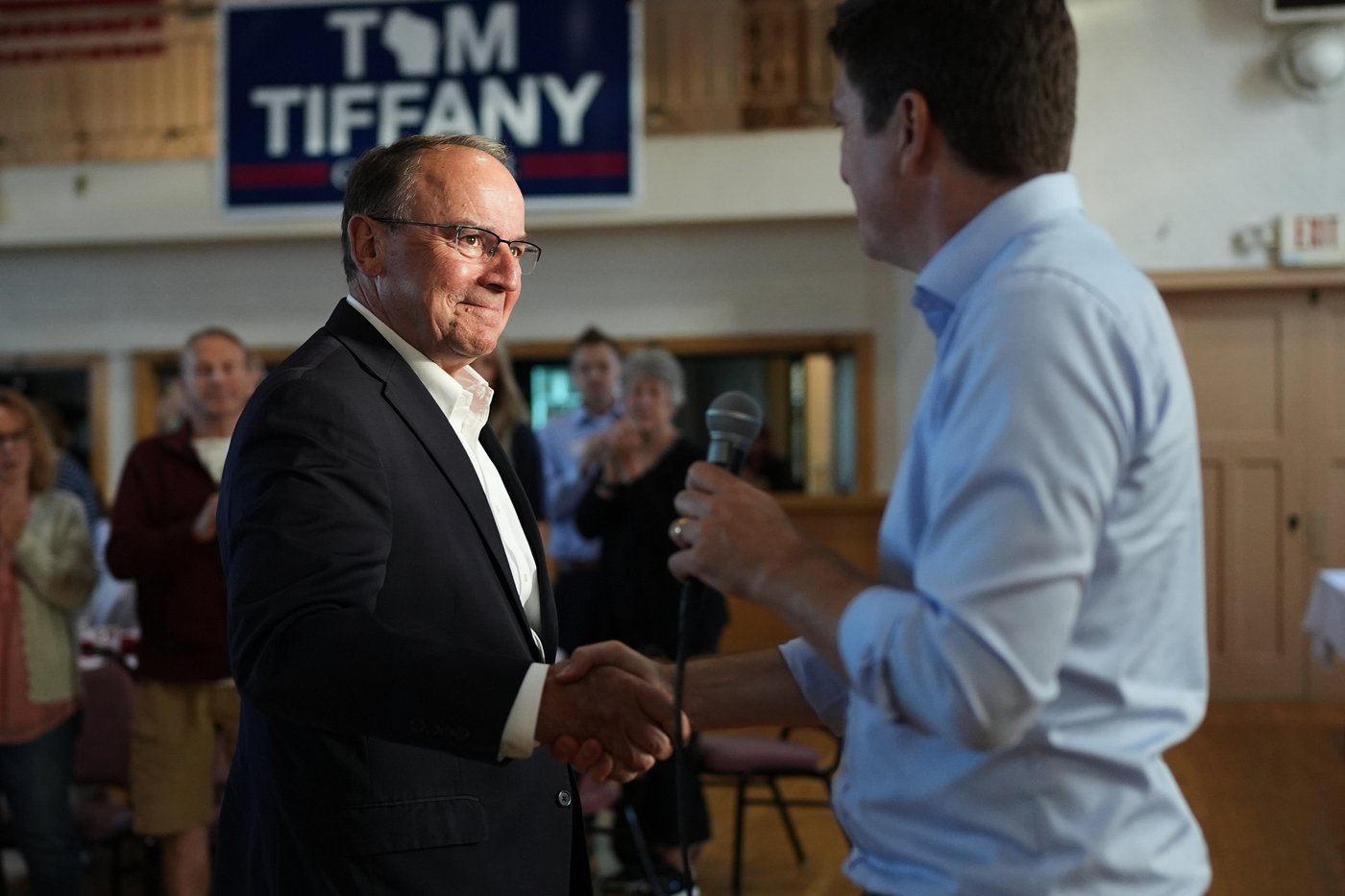David Crowley's razor-thin primary win sets up Wisconsin governor's race against Trump's pick | iNFOnews.ca David Crowley's razor-thin primary win sets up Wisconsin governor's race against Trump's pick | iNFOnews.ca