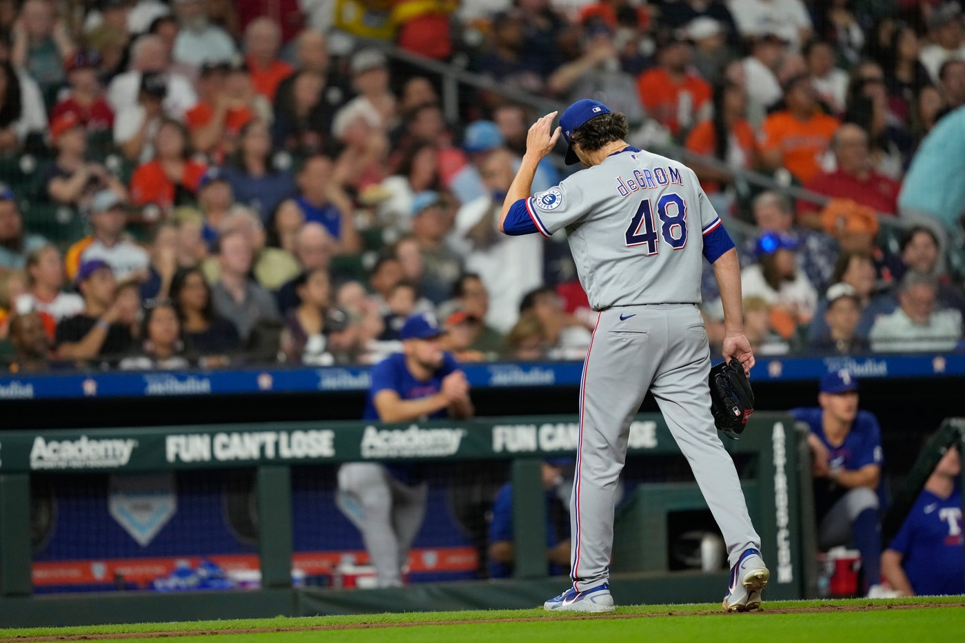 Astros edge Rangers 5-4, stretching AL West lead with 5th straight win | iNFOnews.ca Astros edge Rangers 5-4, stretching AL West lead with 5th straight win | iNFOnews.ca