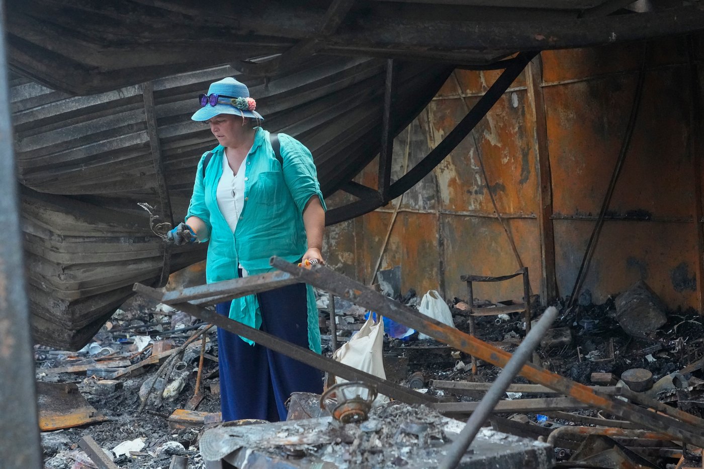 Russian strikes across Ukraine kill 10 and NATO scrambles jets after a missile falls in Poland | iNFOnews.ca Russian strikes across Ukraine kill 10 and NATO scrambles jets after a missile falls in Poland | iNFOnews.ca