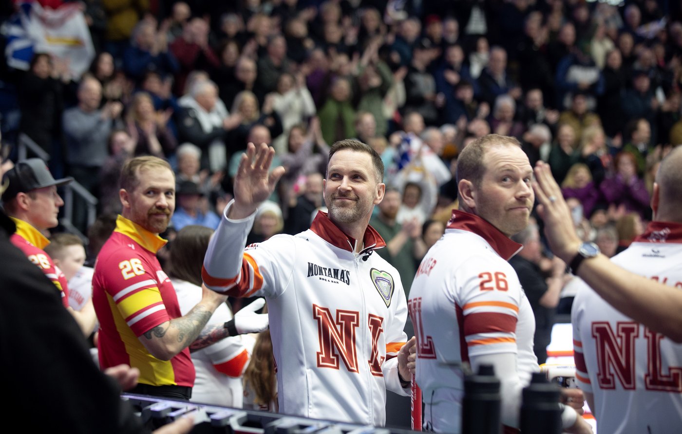 Gushue opens final Montana's Brier with 10-2 victory over Quebec | iNFOnews.ca