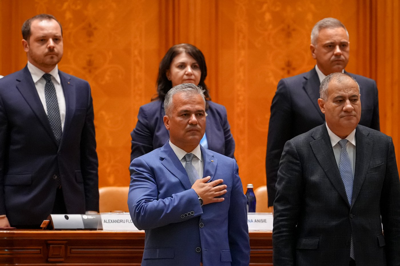 Political crisis deepens as Romanian lawmakers reject new government | iNFOnews.ca