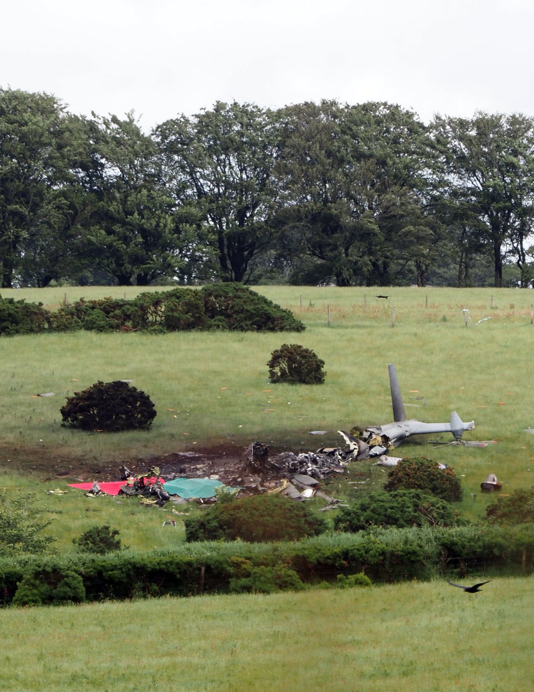 UK Royal Navy says 3 members died in a helicopter crash during a training exercise | iNFOnews.ca