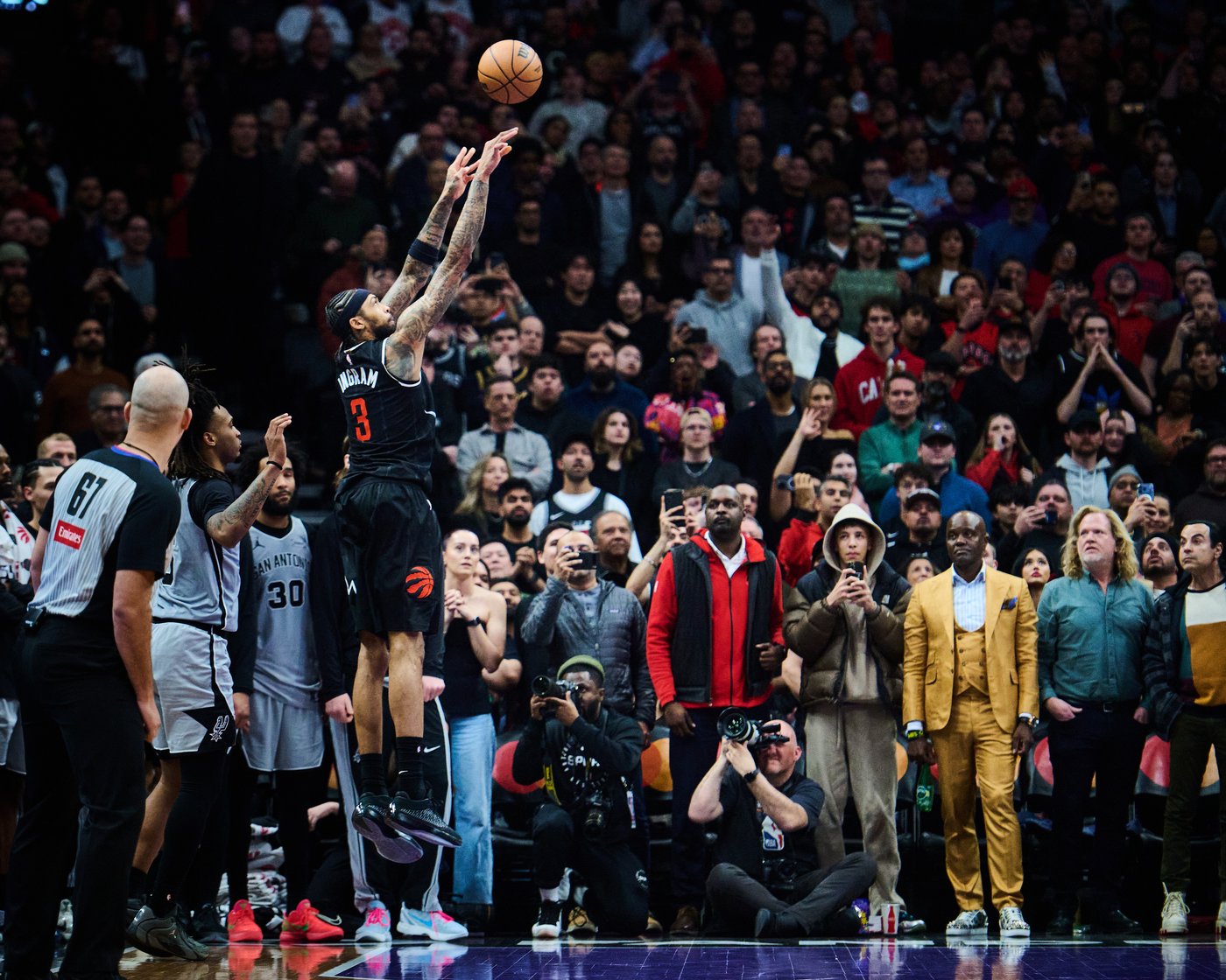 Raptors looking for more consistency after close losses to Thunder, Spurs | iNFOnews.ca Raptors looking for more consistency after close losses to Thunder, Spurs | iNFOnews.ca