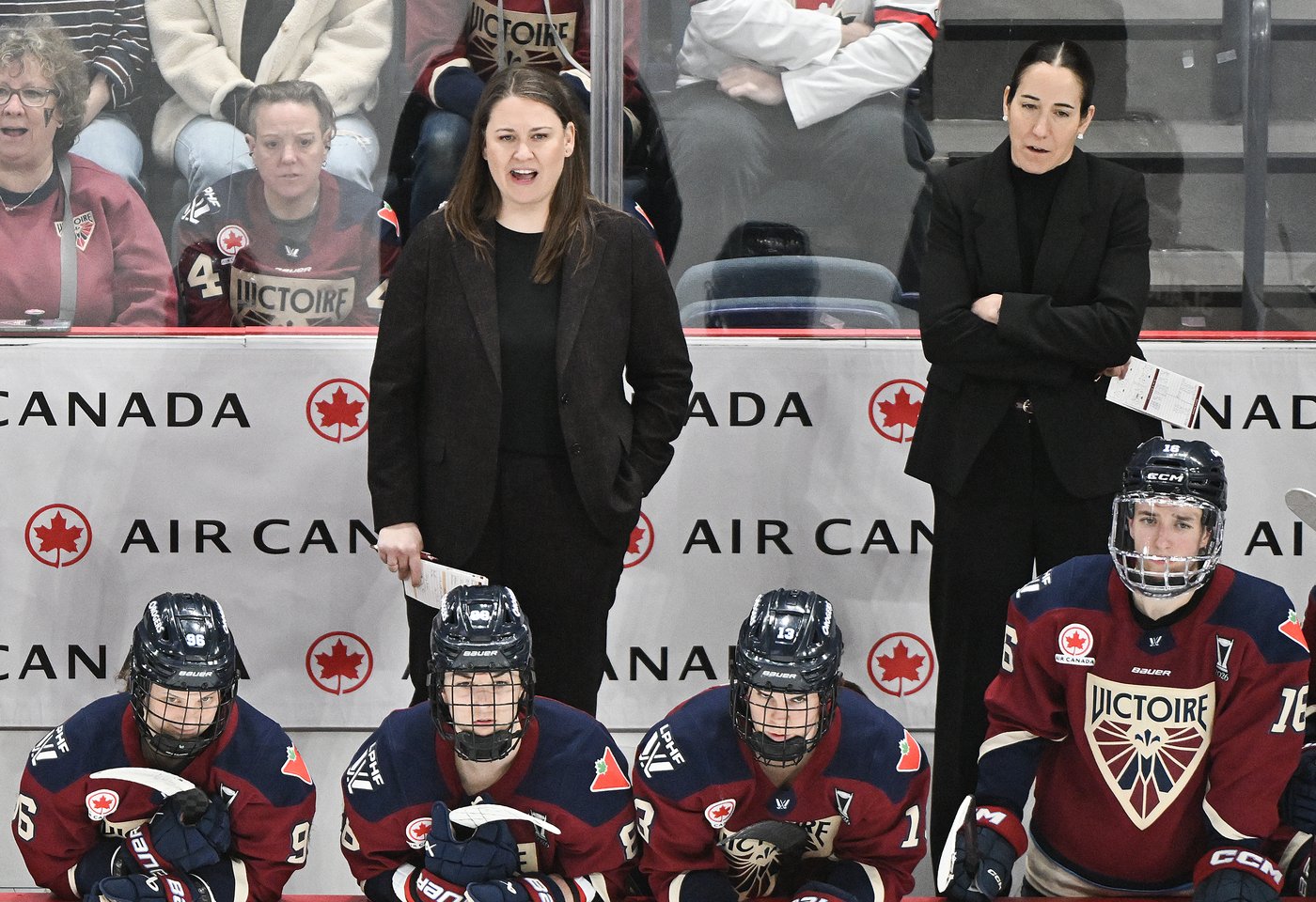 Clark succeeding in shutdown role for Charge as Ottawa looks to even PWHL final | iNFOnews.ca