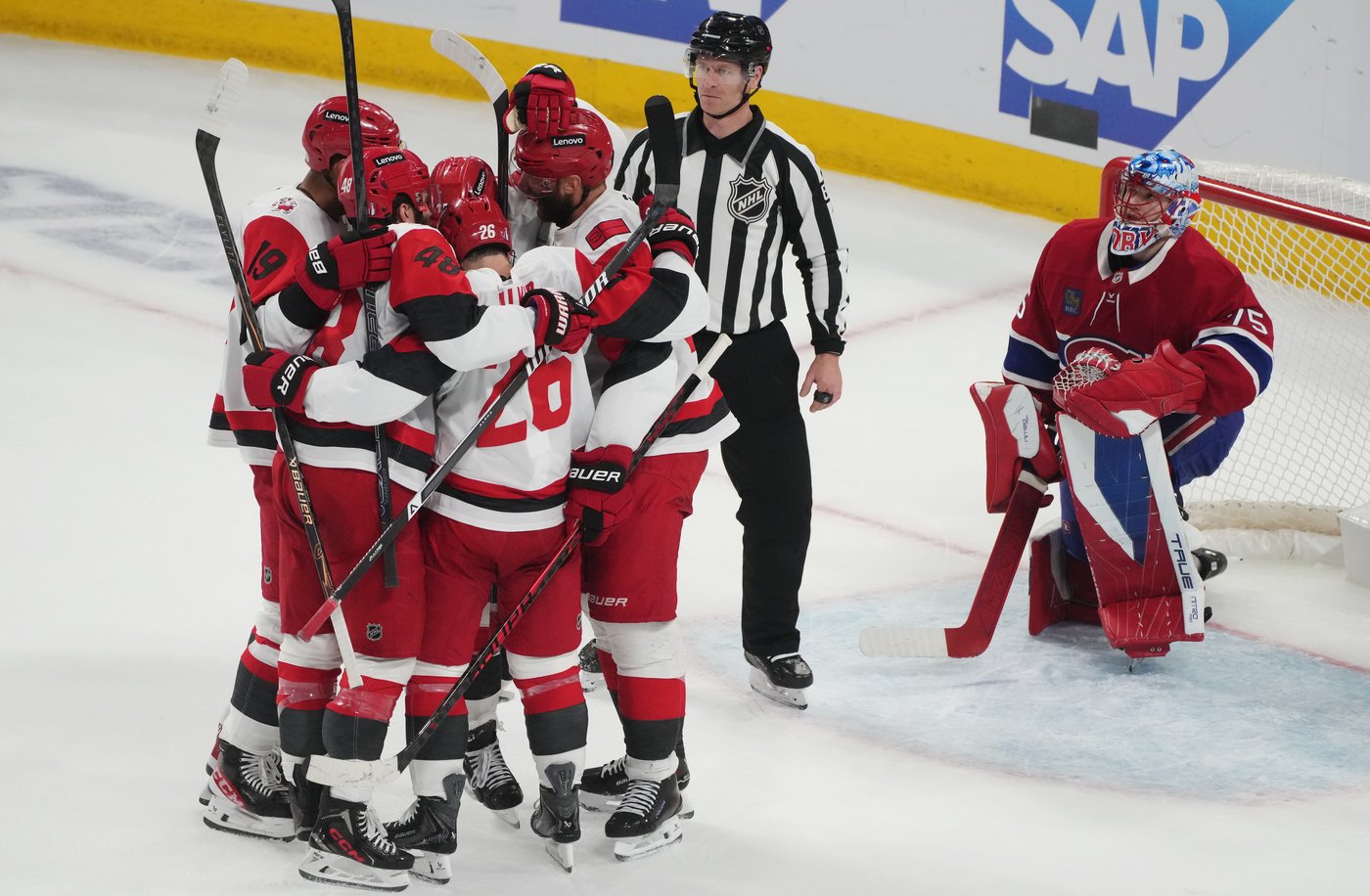 Hurricanes blank Canadiens 4-0 to take 3-1 series lead in Eastern Conference final | iNFOnews.ca