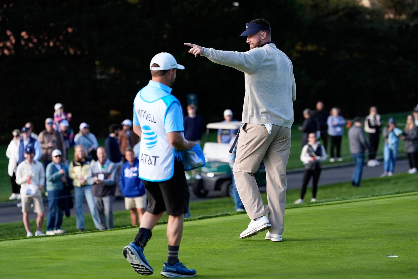 Taylor Swift rumors spiked ticket sales for Pebble Beach golf tournament | iNFOnews.ca