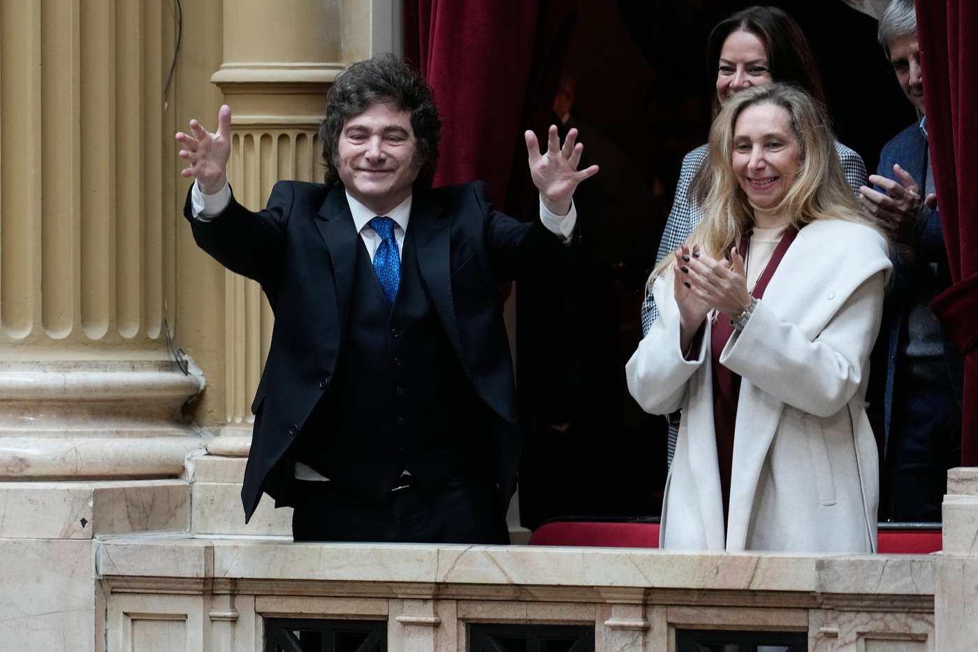 Argentina's Milei restores press access to presidency after a ban sparks backlash | iNFOnews.ca