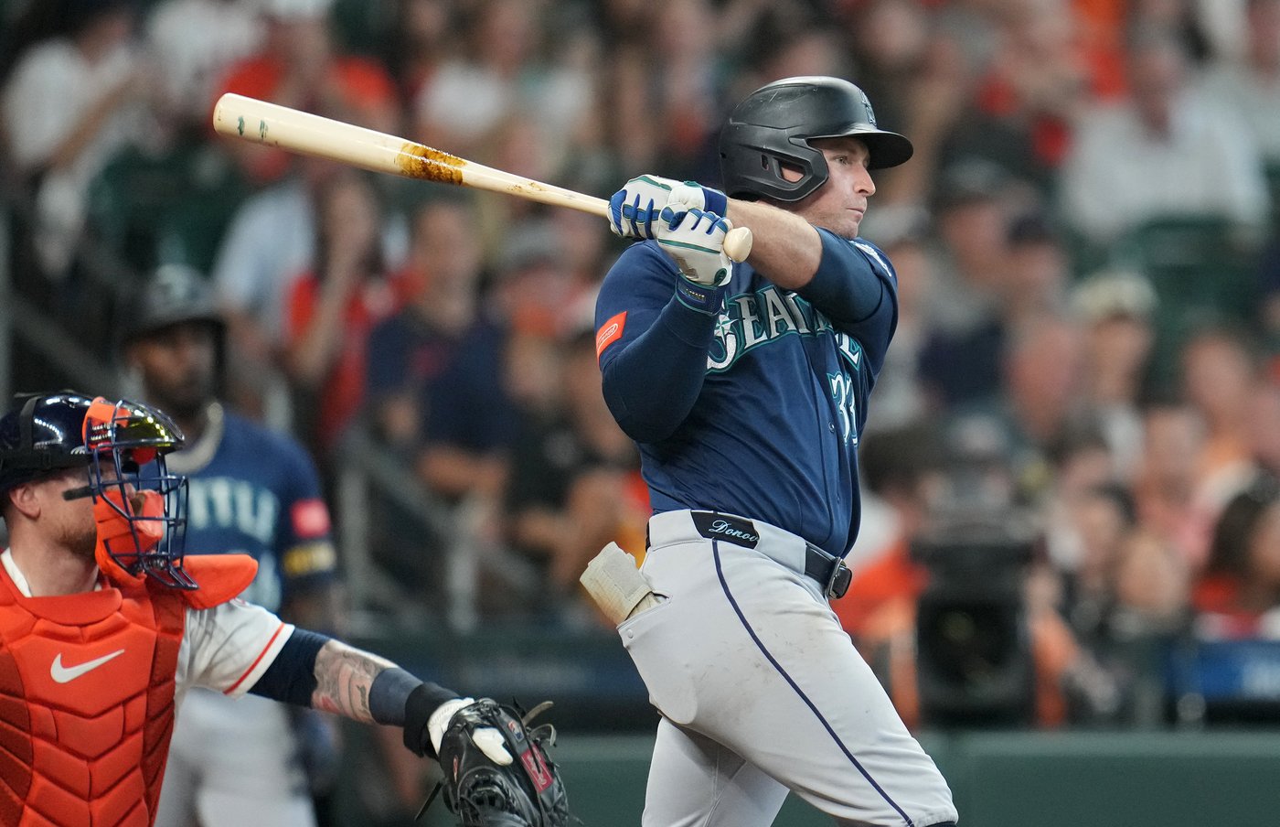 Cole Young powers the Mariners past the Astros 10-5 with a homer and 4 RBIs | iNFOnews.ca Cole Young powers the Mariners past the Astros 10-5 with a homer and 4 RBIs | iNFOnews.ca