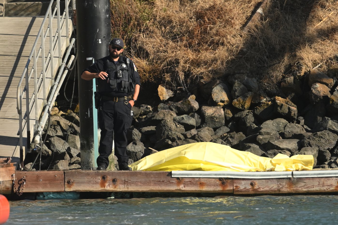 1 dead and 2 missing after boat sinks near Alcatraz Island off San Francisco | iNFOnews.ca
