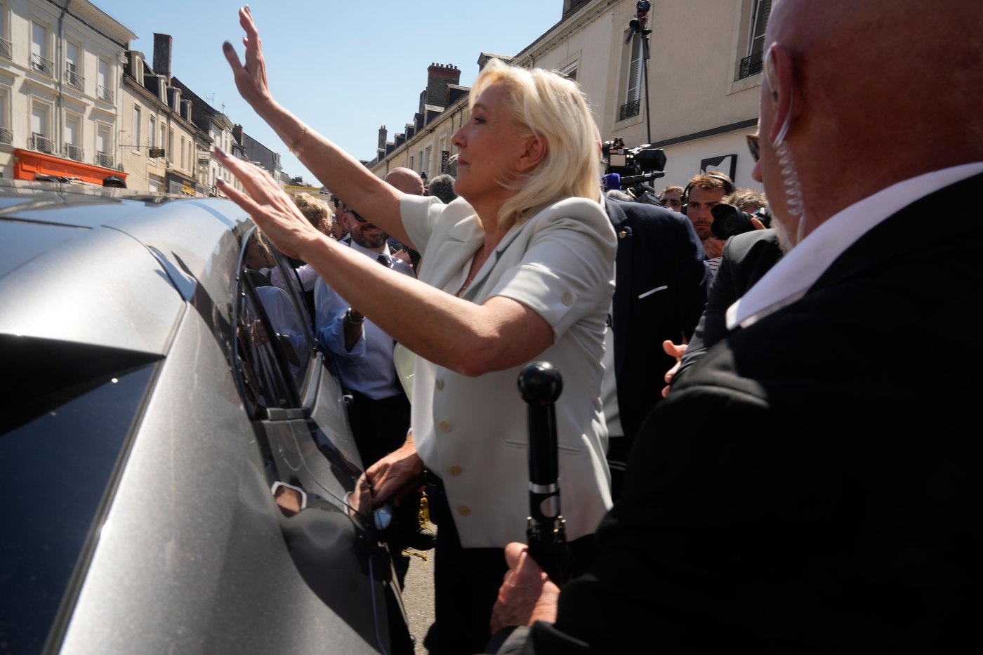 With Le Pen sentencing, France's presidential election veers into the extraordinary | iNFOnews.ca