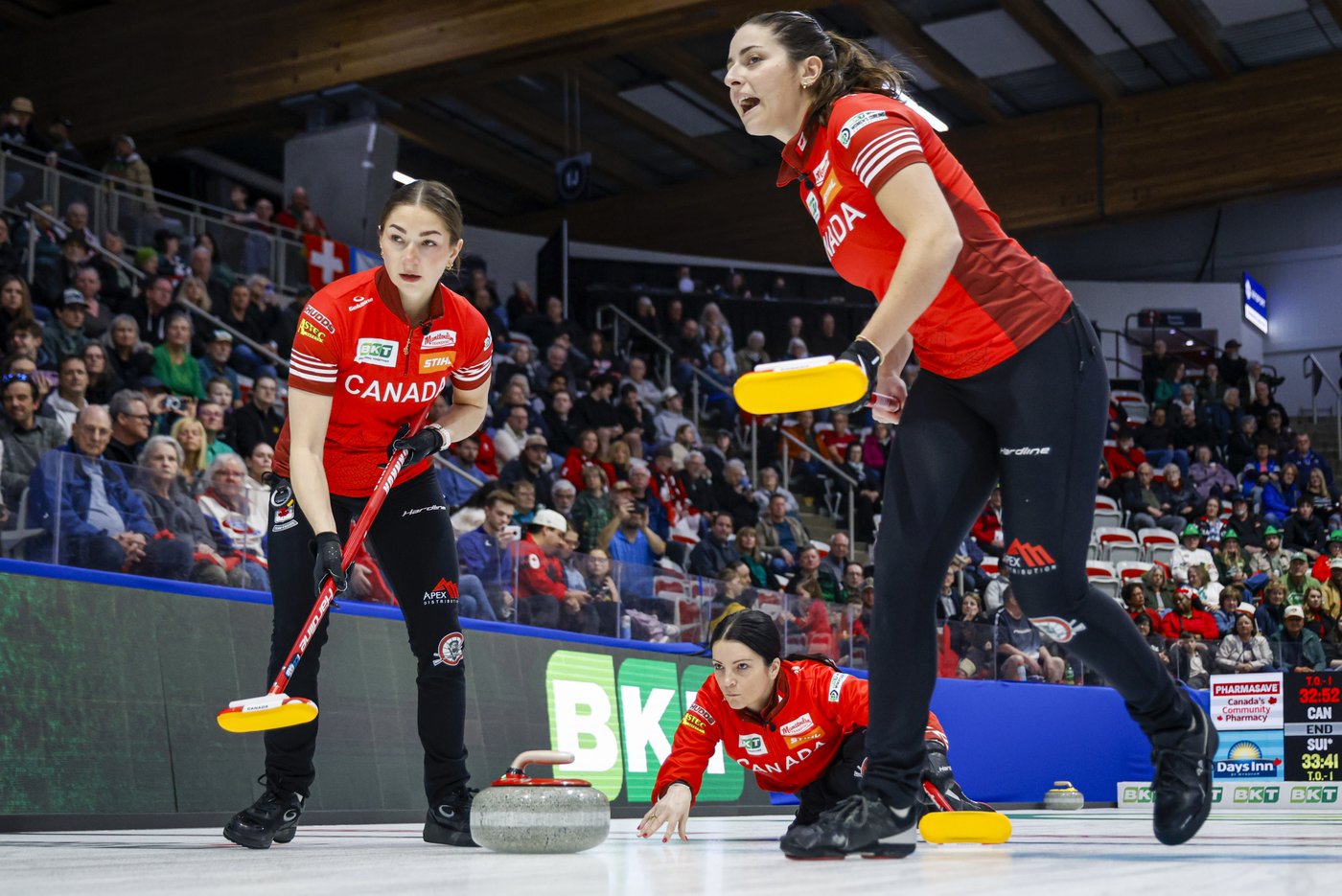 Canada's Einarson loses first game in women's world curling, falls 6-5 to Switzerland | iNFOnews.ca