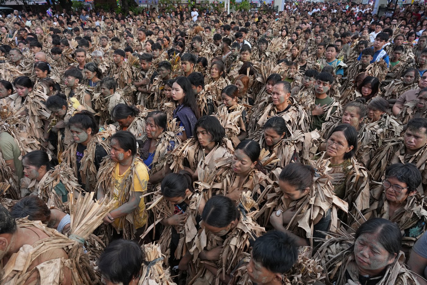 Philippine devotees honor St. John the Baptist with a mud-covered display of faith | iNFOnews.ca