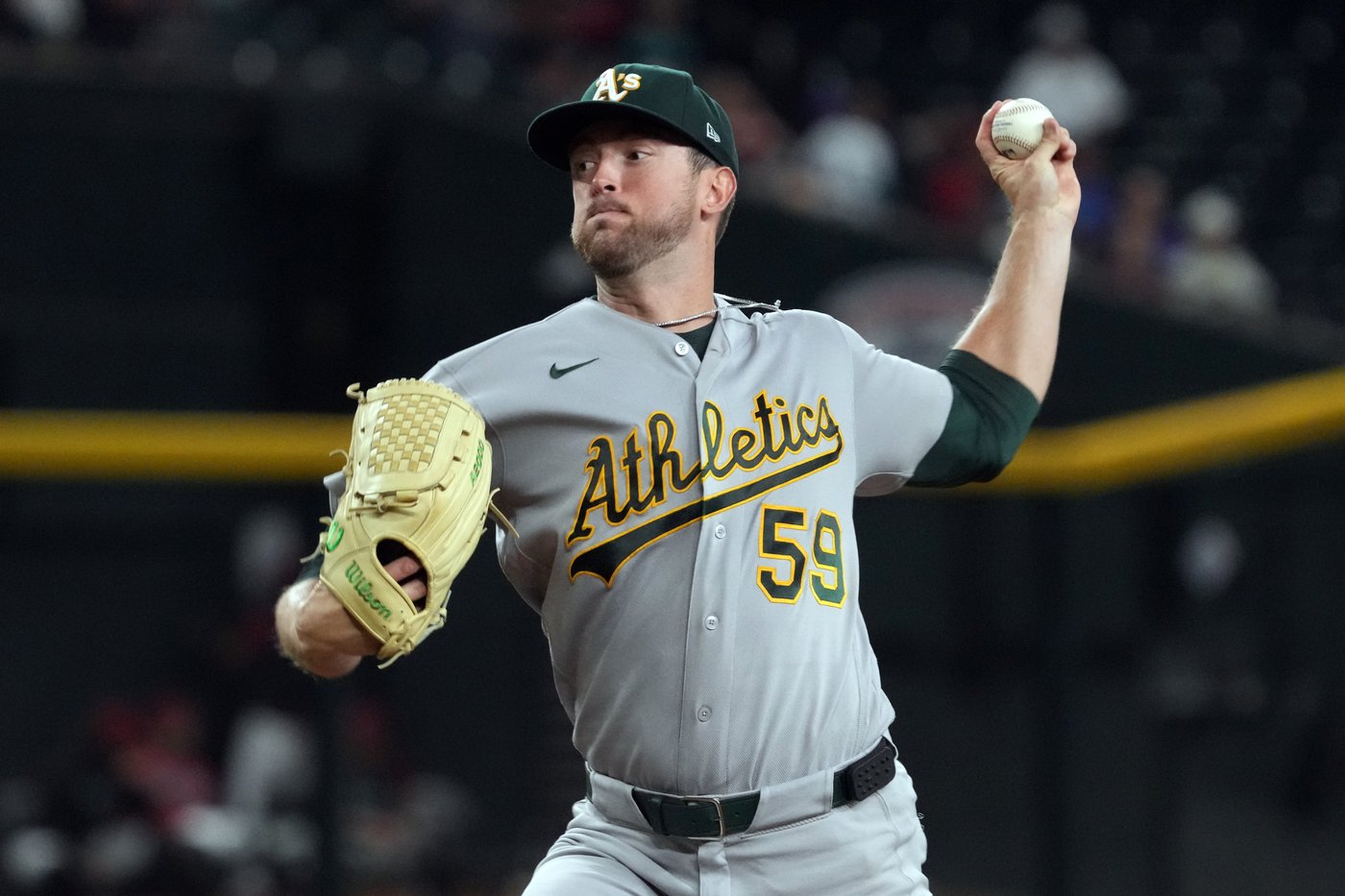 Jeff McNeil's pinch-hit single in the 7th inning sends the A's to a 5-2 win over the Diamondbacks | iNFOnews.ca
