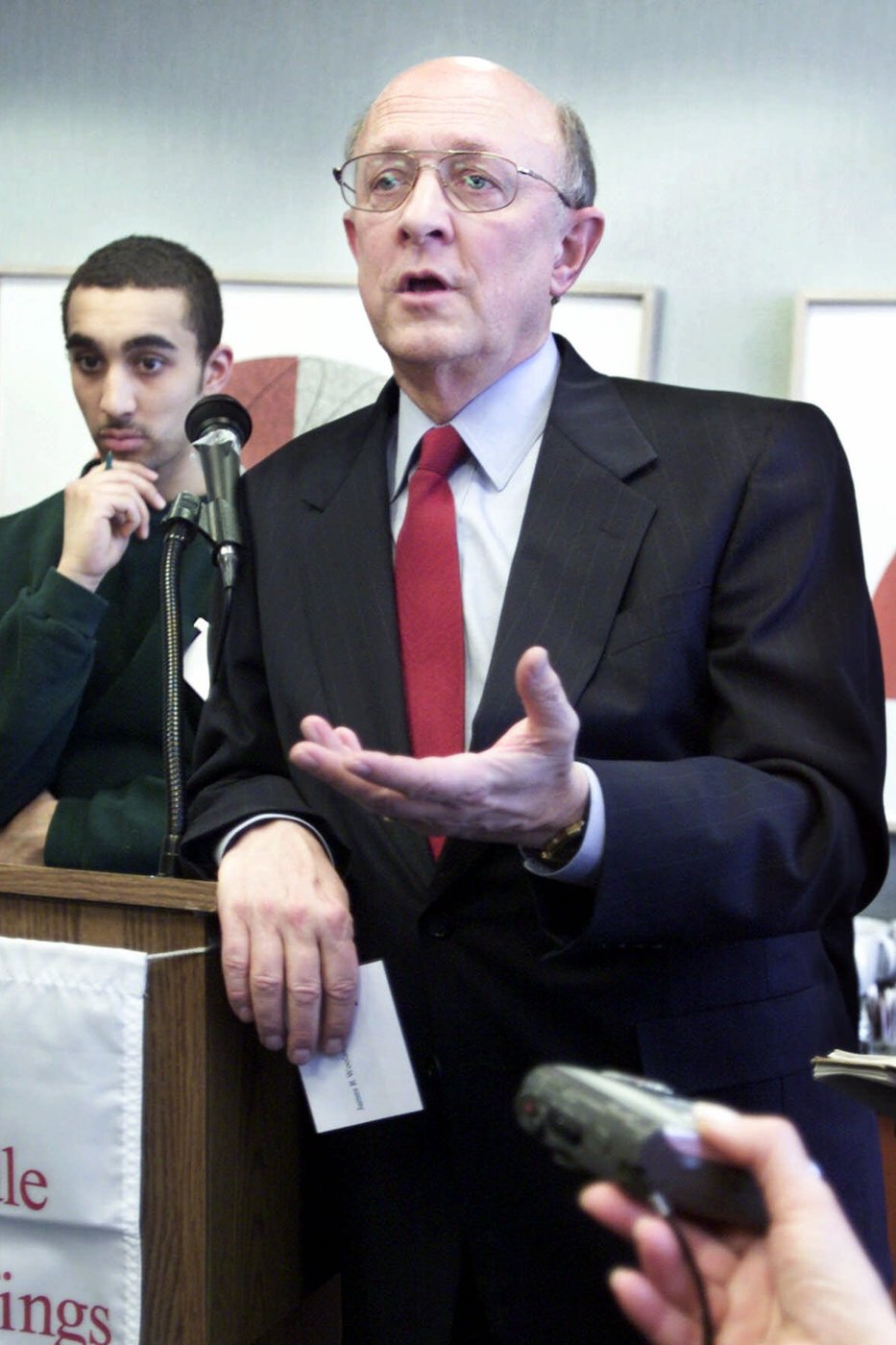 R. James Woolsey, CIA director during the Clinton administration, dies at 84 | iNFOnews.ca R. James Woolsey, CIA director during the Clinton administration, dies at 84 | iNFOnews.ca