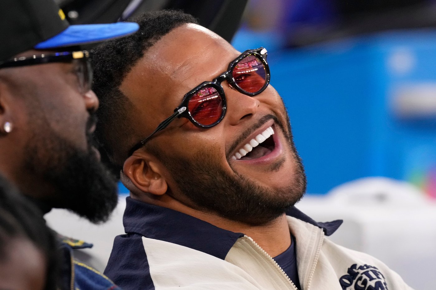 Sean McVay doesn't shoot down speculation on Aaron Donald returning to Rams alongside Myles Garrett | iNFOnews.ca