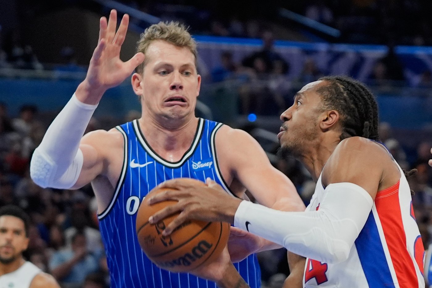 Cunningham, Harris help NBA-leading Pistons beat Magic for 6th straight road victory | iNFOnews.ca