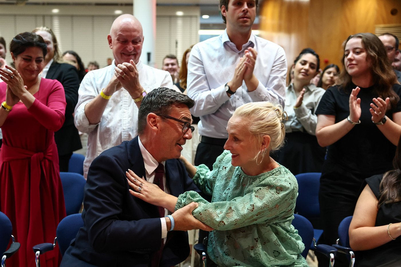 Andy Burnham is declared leader of UK's Labour Party, pledges to restore hope | iNFOnews.ca