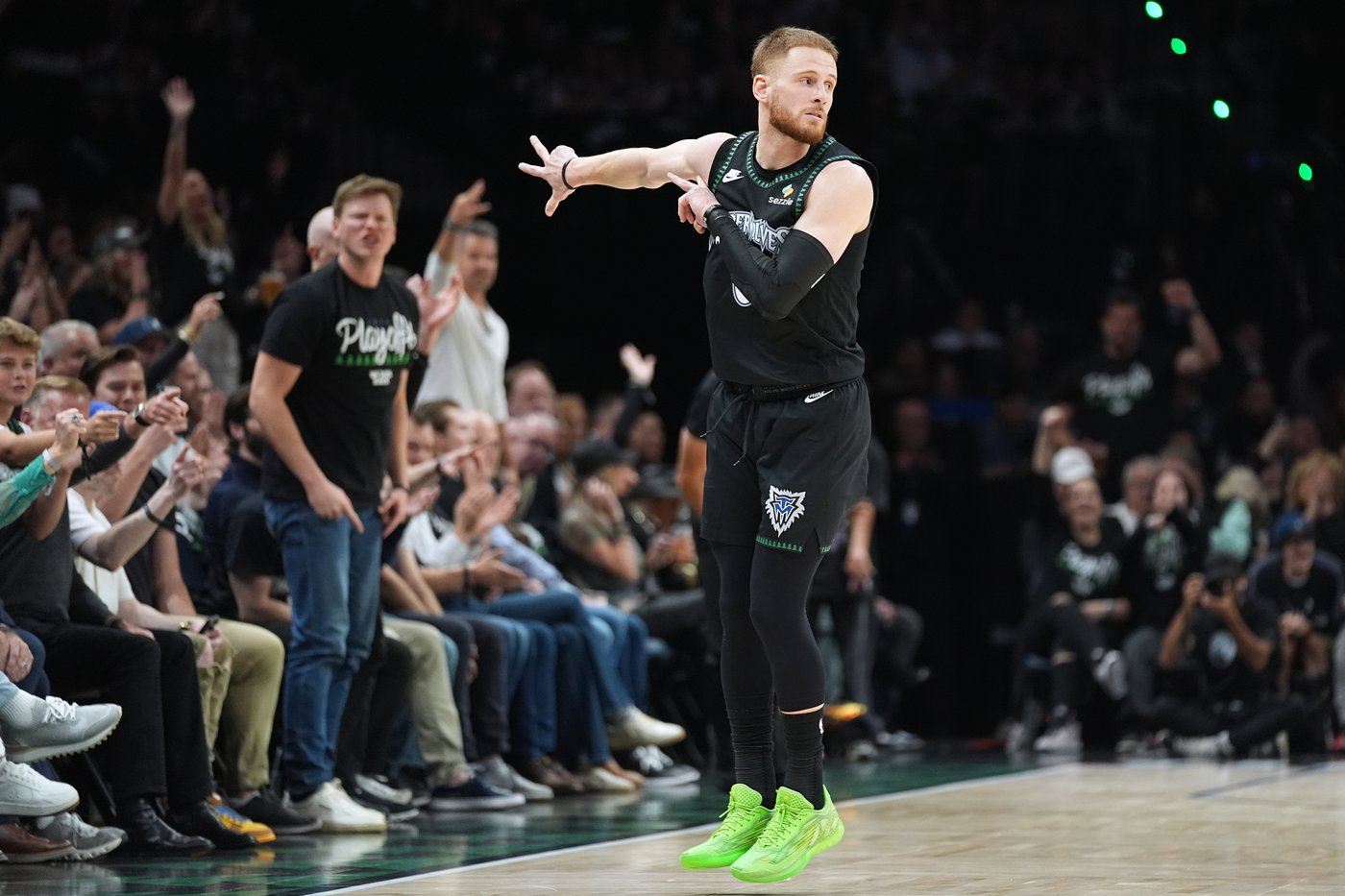 Timberwolves take a 2-1 lead on the Nuggets with a dominant defensive effort in a 113-96 win | iNFOnews.ca