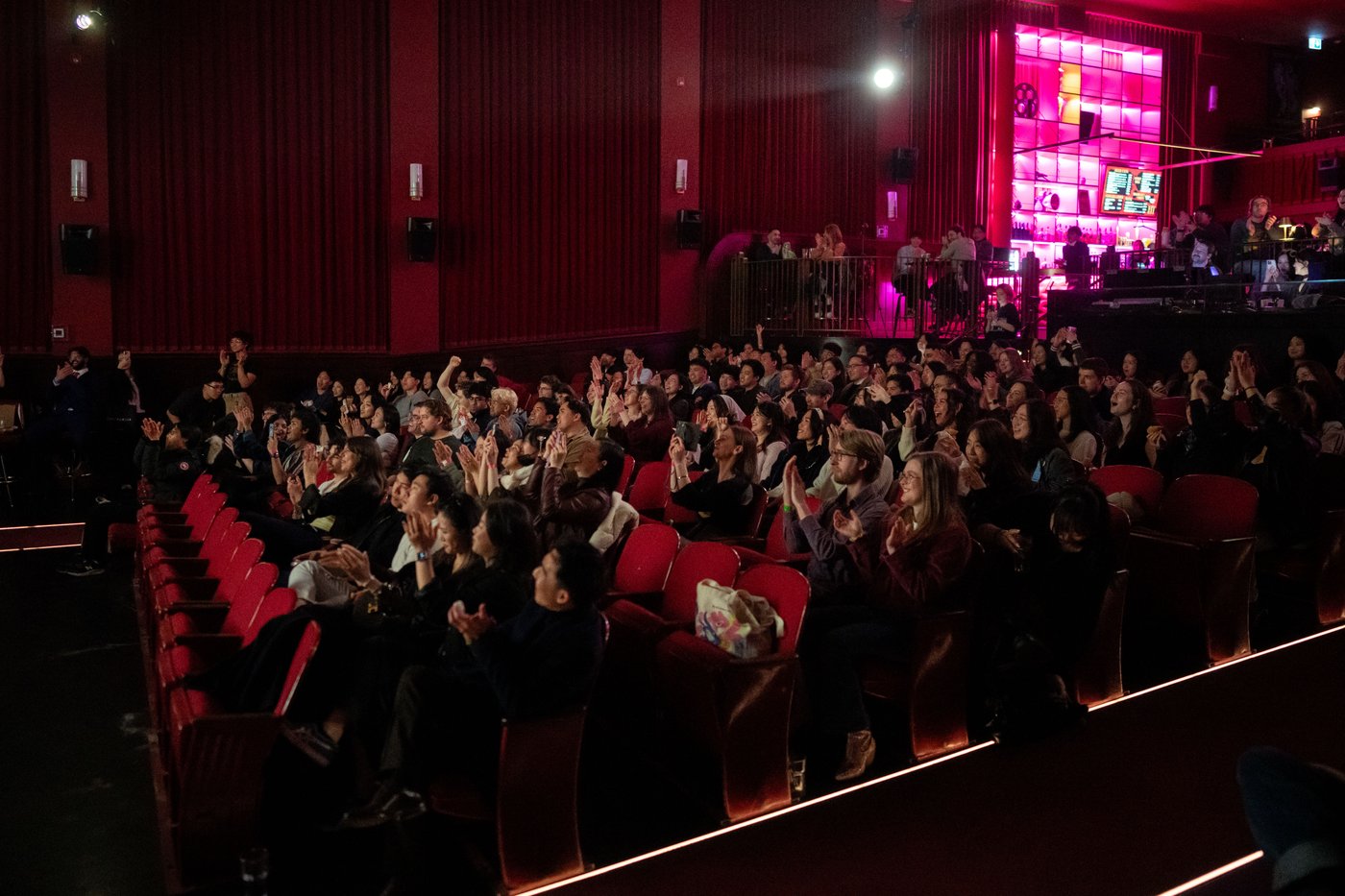 Does your single friend excel? Try a PowerPoint dating pitch | iNFOnews.ca