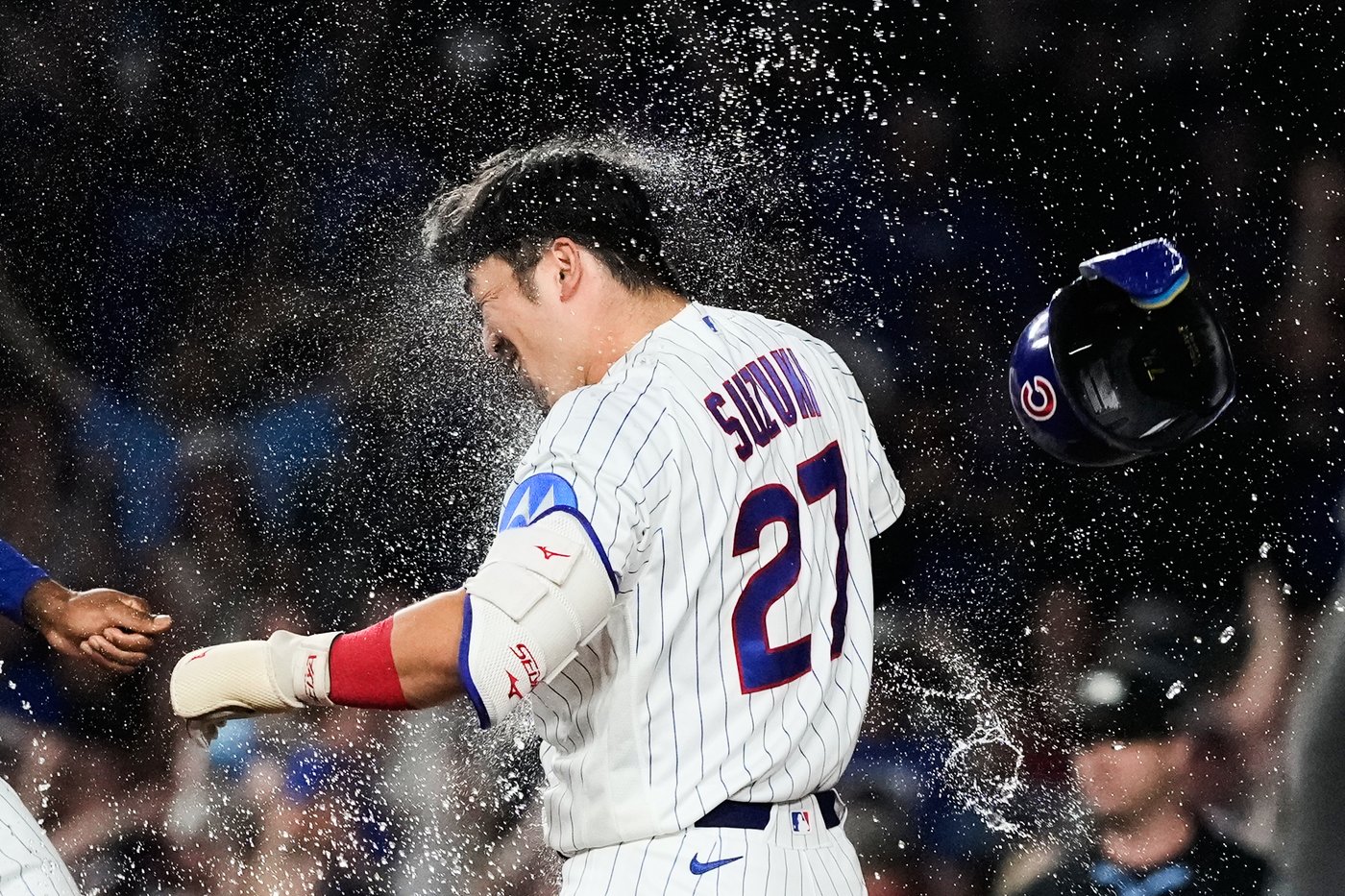 Suzuki hits game-ending single off Miller as the Cubs beat the Padres 3-2 | iNFOnews.ca